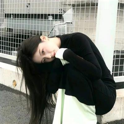 雨季将至海报